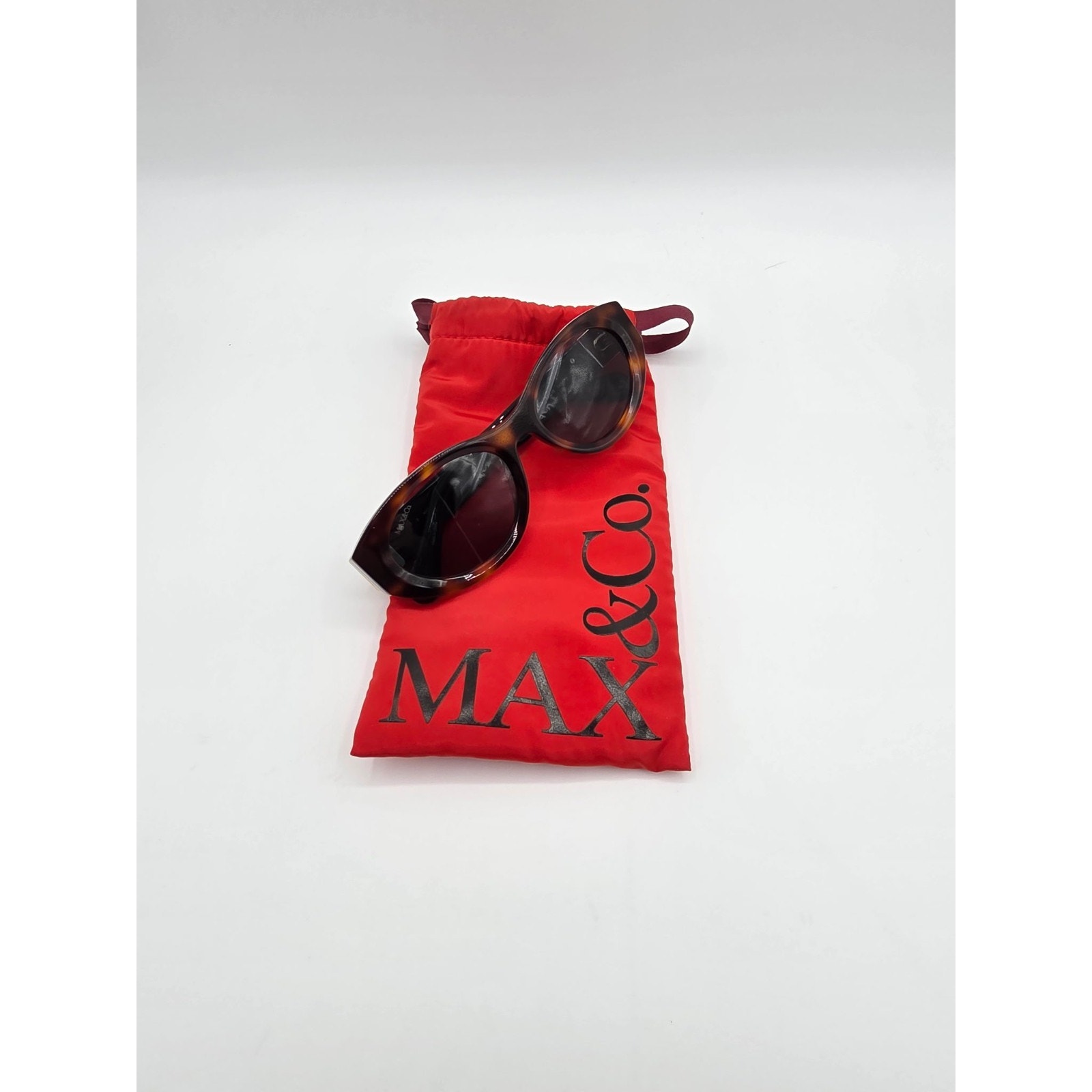 Max&Co M00123 52n Tortoise Oval Sunglasses Blue Lens 5319 140 Gold Logo Women